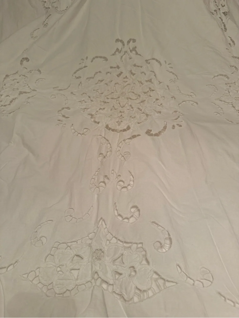 Vintage  |  IMPERIAL ELEGANCE / ShabbyWhite  Embroid scalloped edge Duvet Cover/